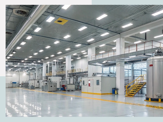 Освещение ангаров в Елабуге от 608 руб. - Эффективные решения